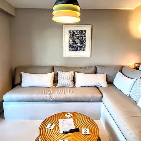 Elements - Air & Water By Hostandros Apartment *